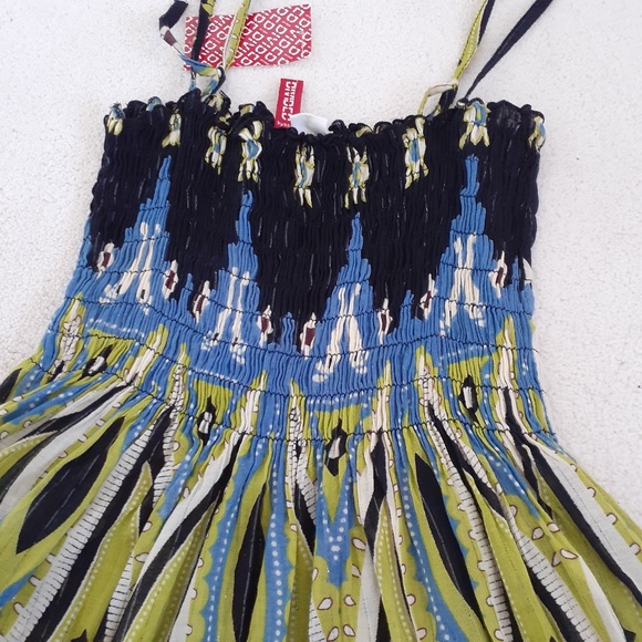 H&M Divided Smocked Top - Picture 3 of 5